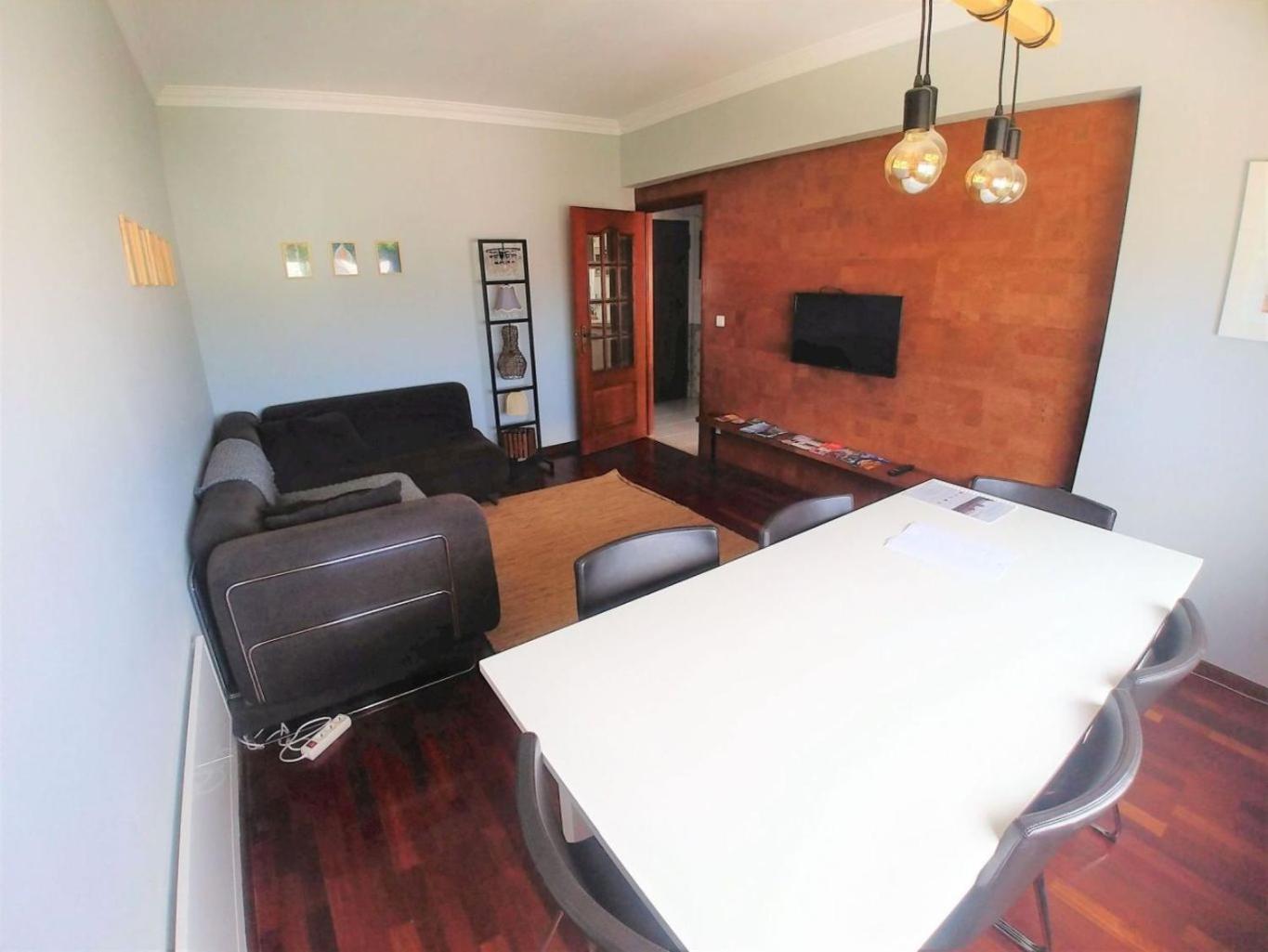 3 bedroom flat near Oriente Station in Lisboa Exteriör bild